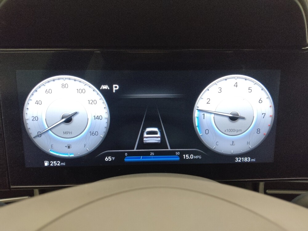 2023 Hyundai Elantra in Des Moines, IA 50310 - 18112845 23