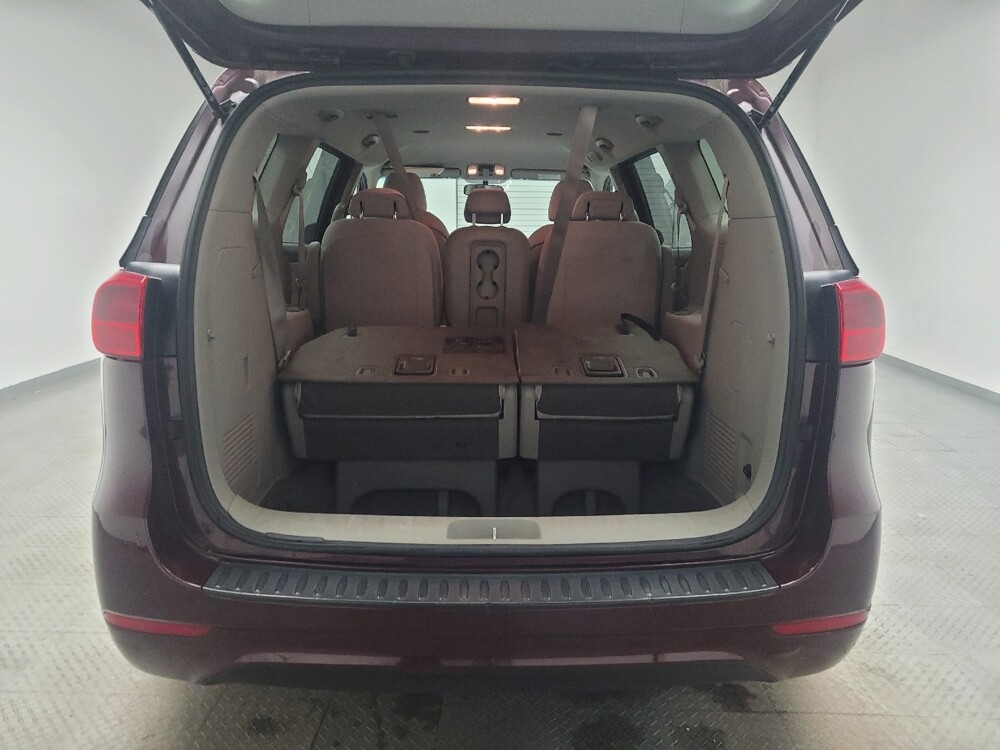 2018 Kia Sedona in Eastpointe, MI 48021 - 18112846 29