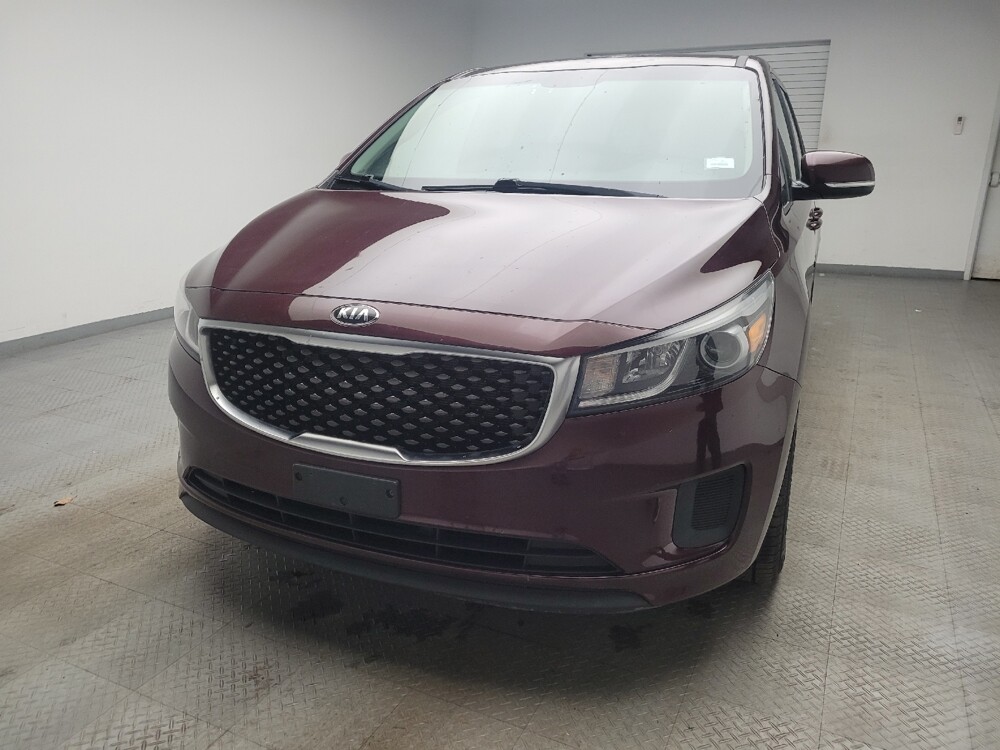 2018 Kia Sedona in Eastpointe, MI 48021 - 18112846 15
