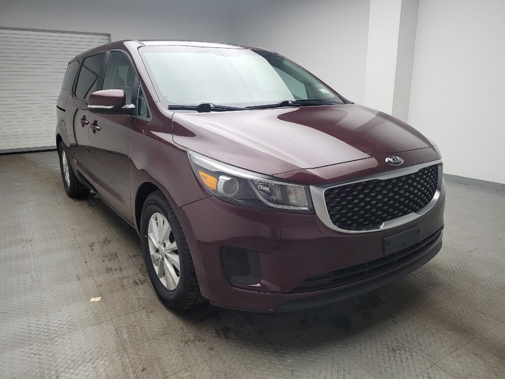 2018 Kia Sedona in Eastpointe, MI 48021 - 18112846 13