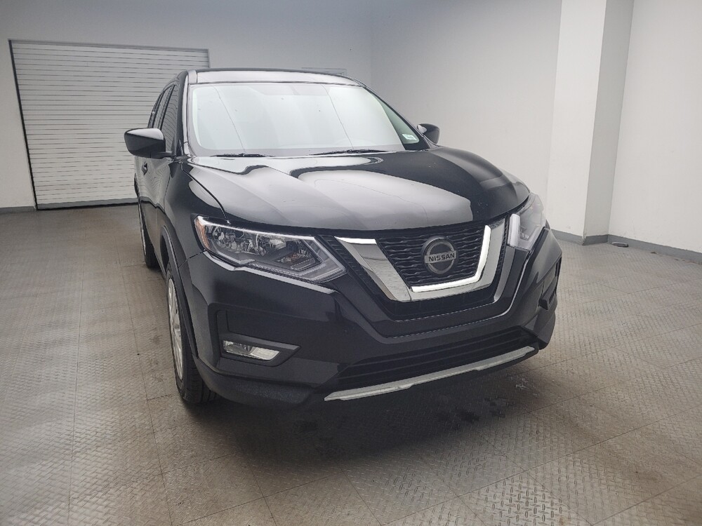 2018 Nissan Rogue in Eastpointe, MI 48021 - 18112848 14