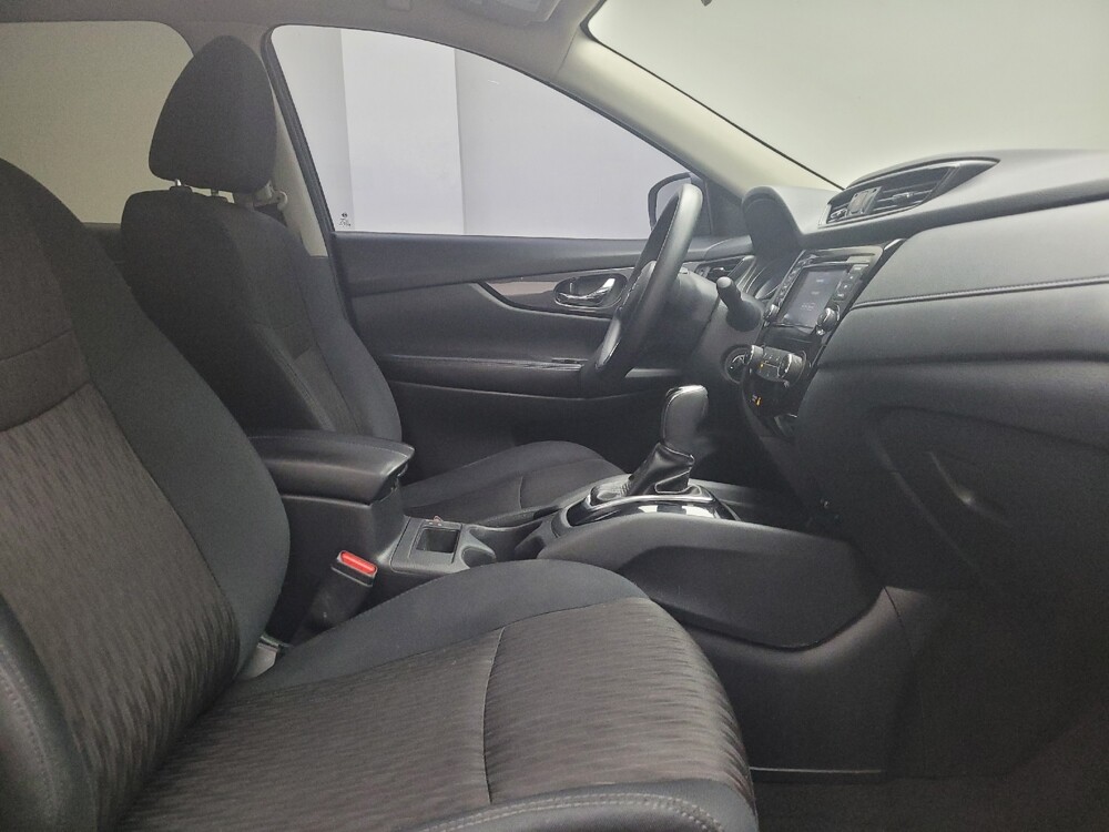 2018 Nissan Rogue in Eastpointe, MI 48021 - 18112848 21