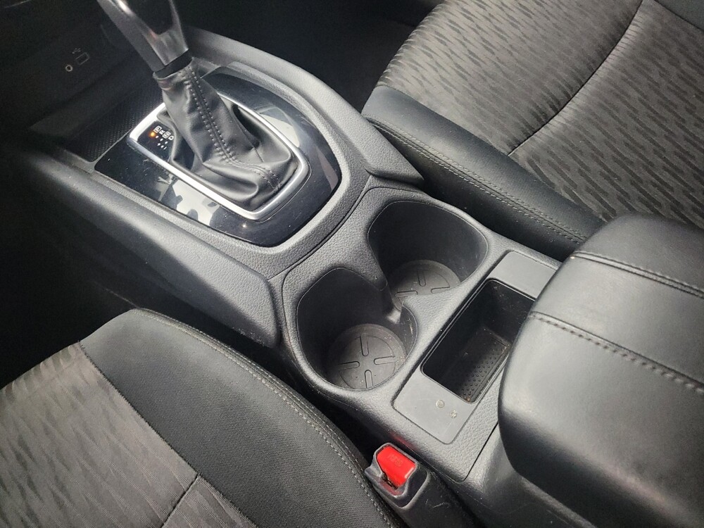 2018 Nissan Rogue in Eastpointe, MI 48021 - 18112848 26