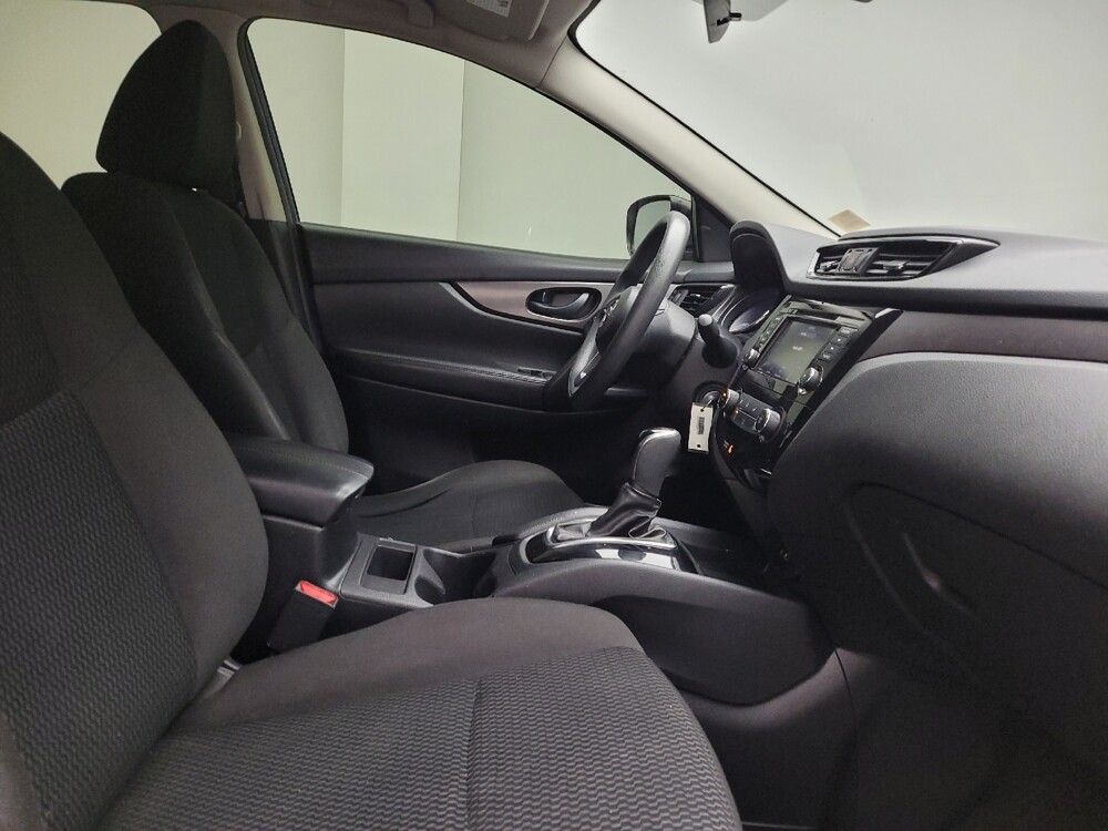 2020 Nissan Rogue Sport in Grand Rapids, MI 49508 - 18112849 21