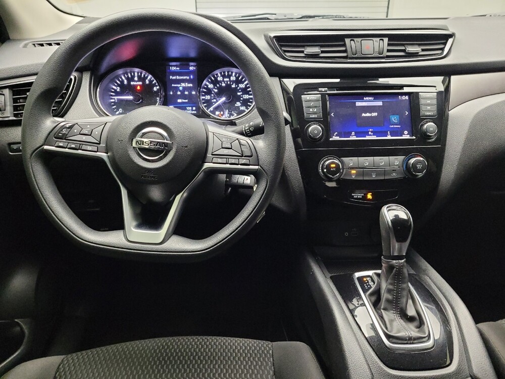 2020 Nissan Rogue Sport in Grand Rapids, MI 49508 - 18112849 22