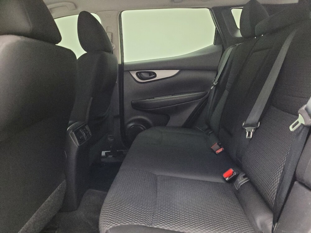 2020 Nissan Rogue Sport in Grand Rapids, MI 49508 - 18112849 18