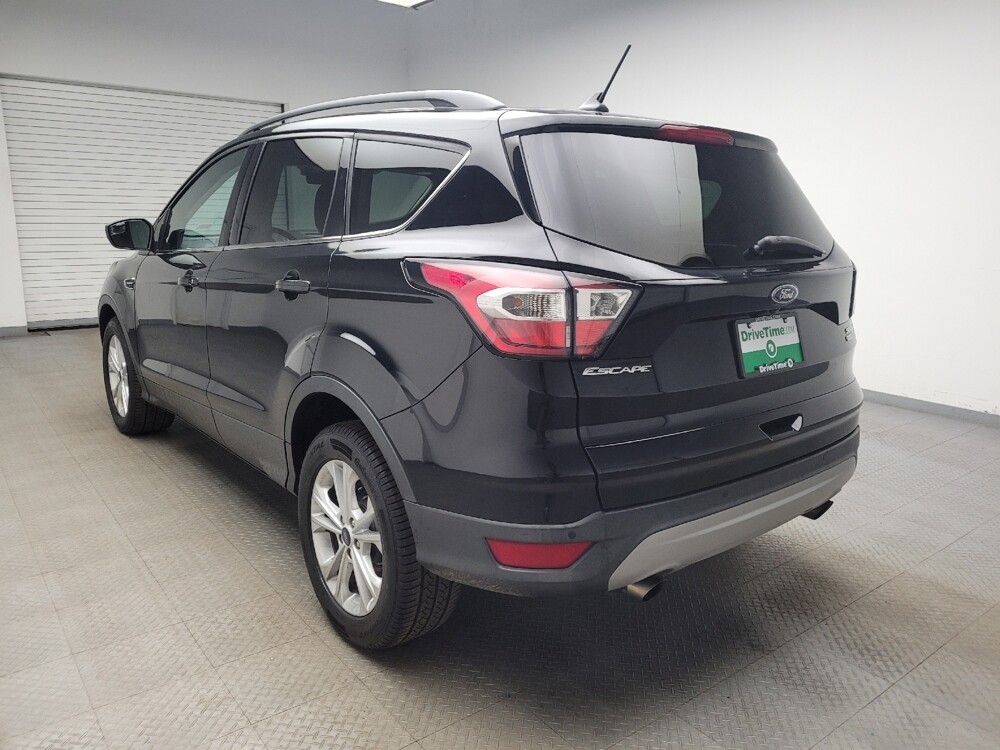 2018 Ford Escape in Grand Rapids, MI 49508 - 18112851 5