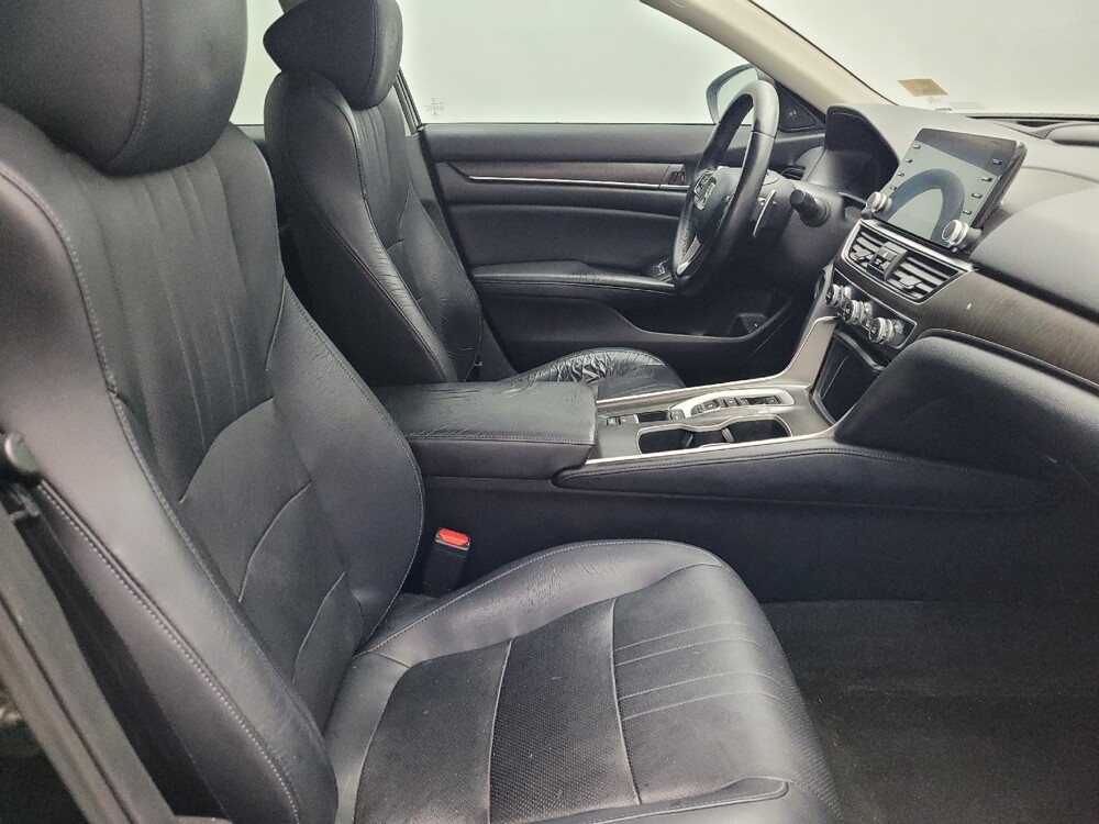 2018 Honda Accord in Ocala, FL 34471 - 18112859 21