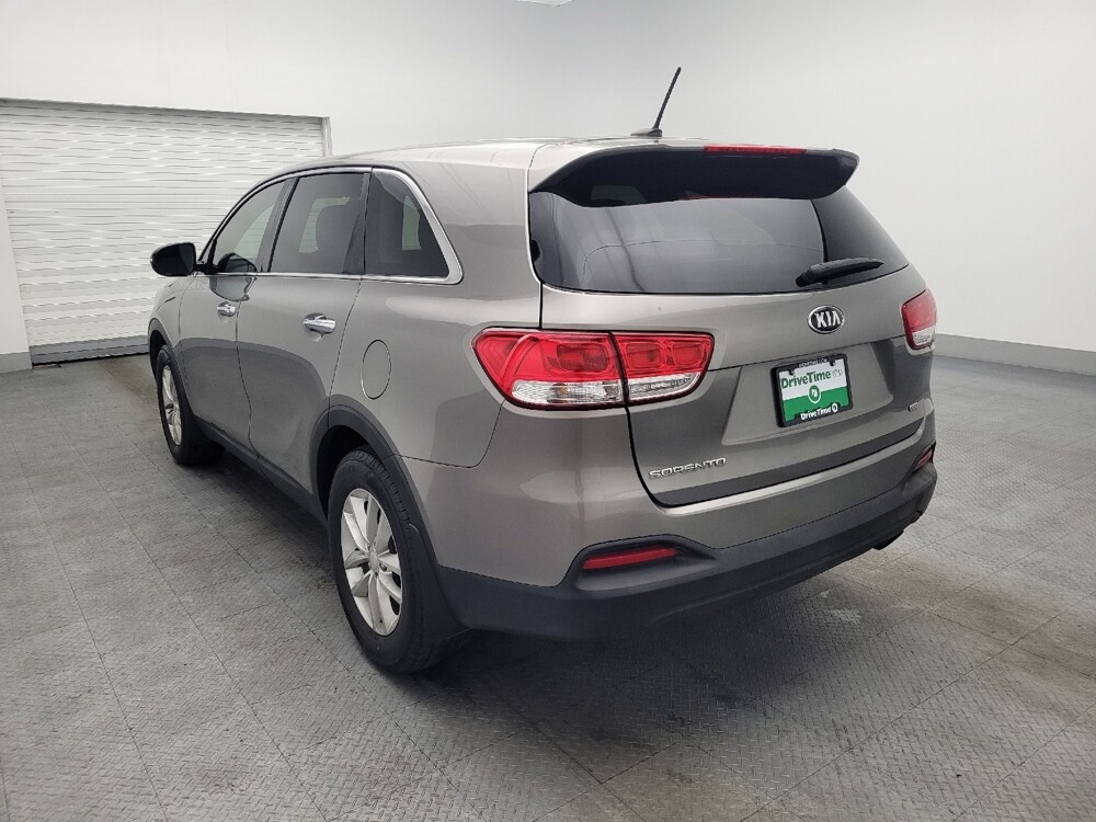 2017 Kia Sorento in Ocala, FL 34471 - 18112860 5