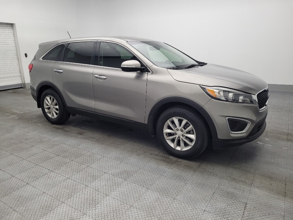 2017 Kia Sorento in Ocala, FL 34471 - 18112860 11