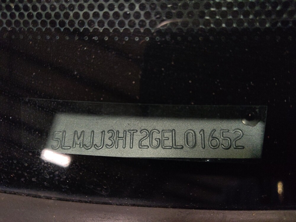 2016 Lincoln Navigator L in Lauderdale Lakes, FL 33313 - 18112862 33