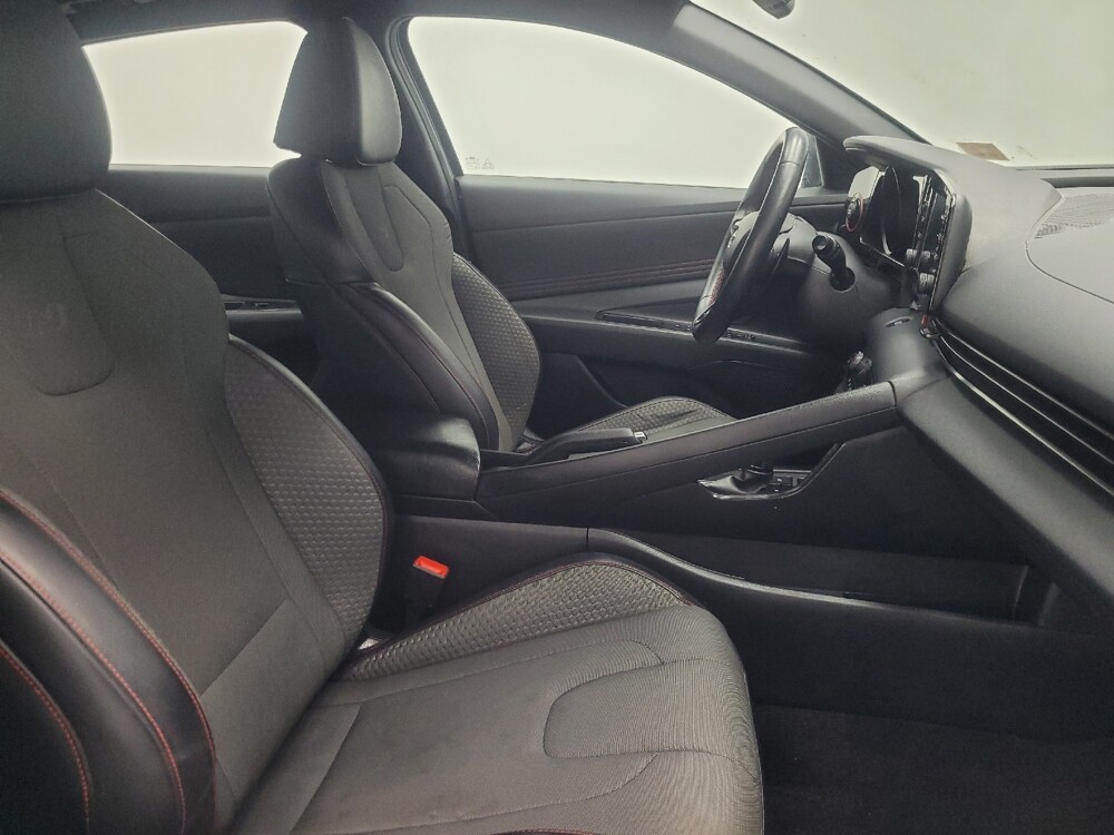 2022 Hyundai Elantra in Mishawaka, IN 46545 - 18112870 21