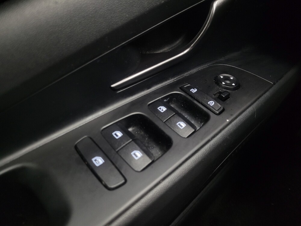 2022 Hyundai Elantra in Mishawaka, IN 46545 - 18112870 27