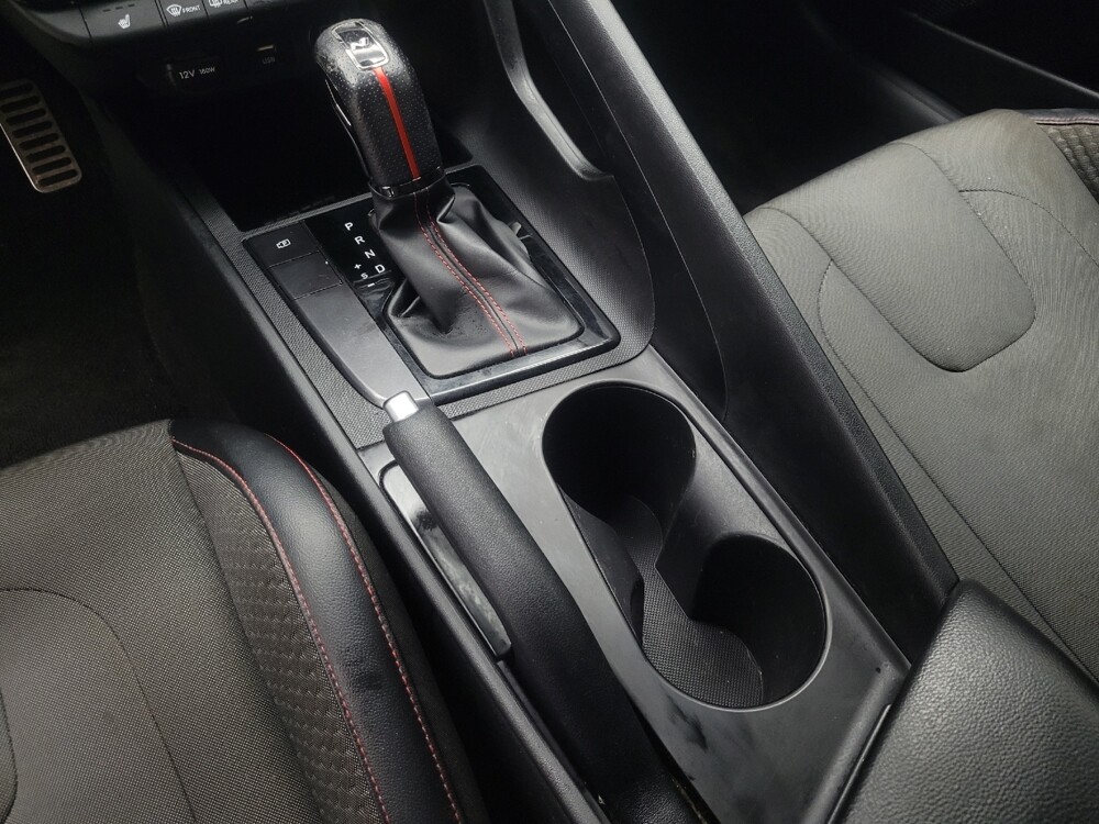 2022 Hyundai Elantra in Mishawaka, IN 46545 - 18112870 26