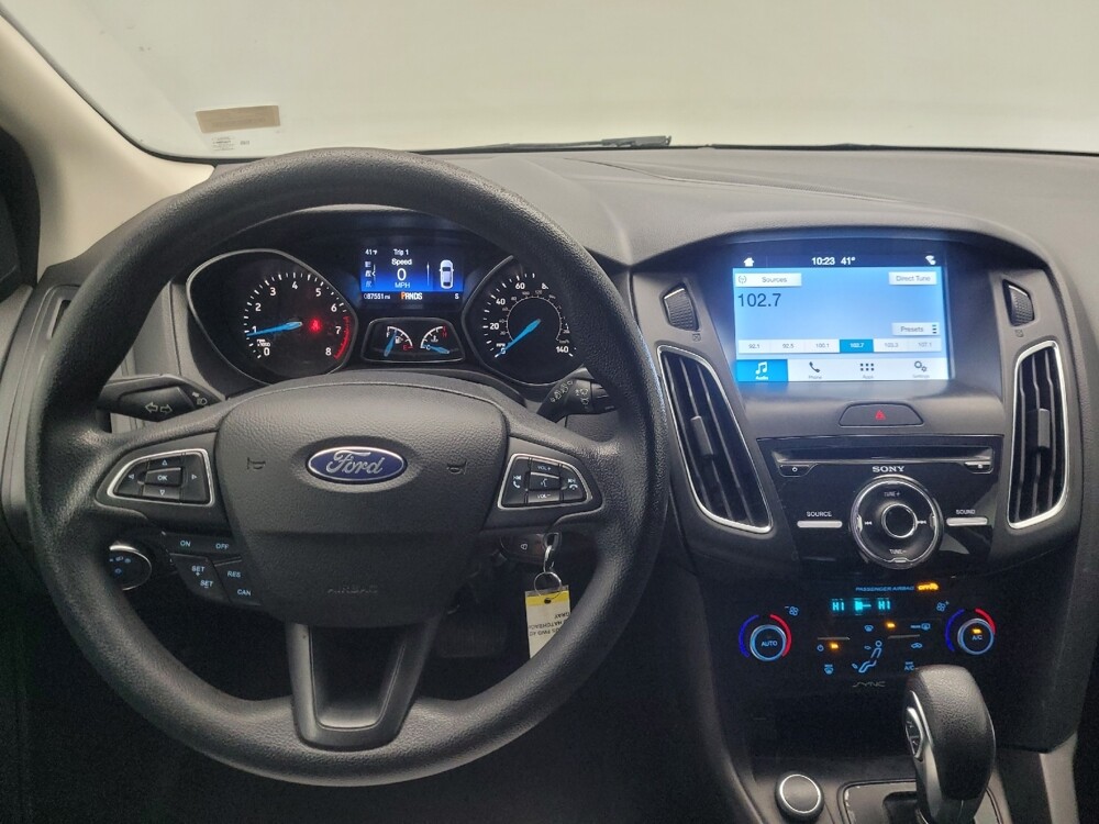 2017 Ford Focus in Mishawaka, IN 46545 - 18112873 22