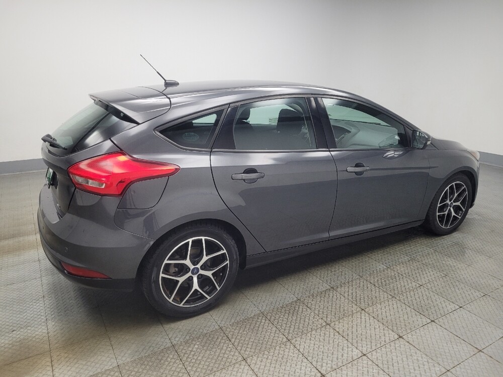 2017 Ford Focus in Mishawaka, IN 46545 - 18112873 10