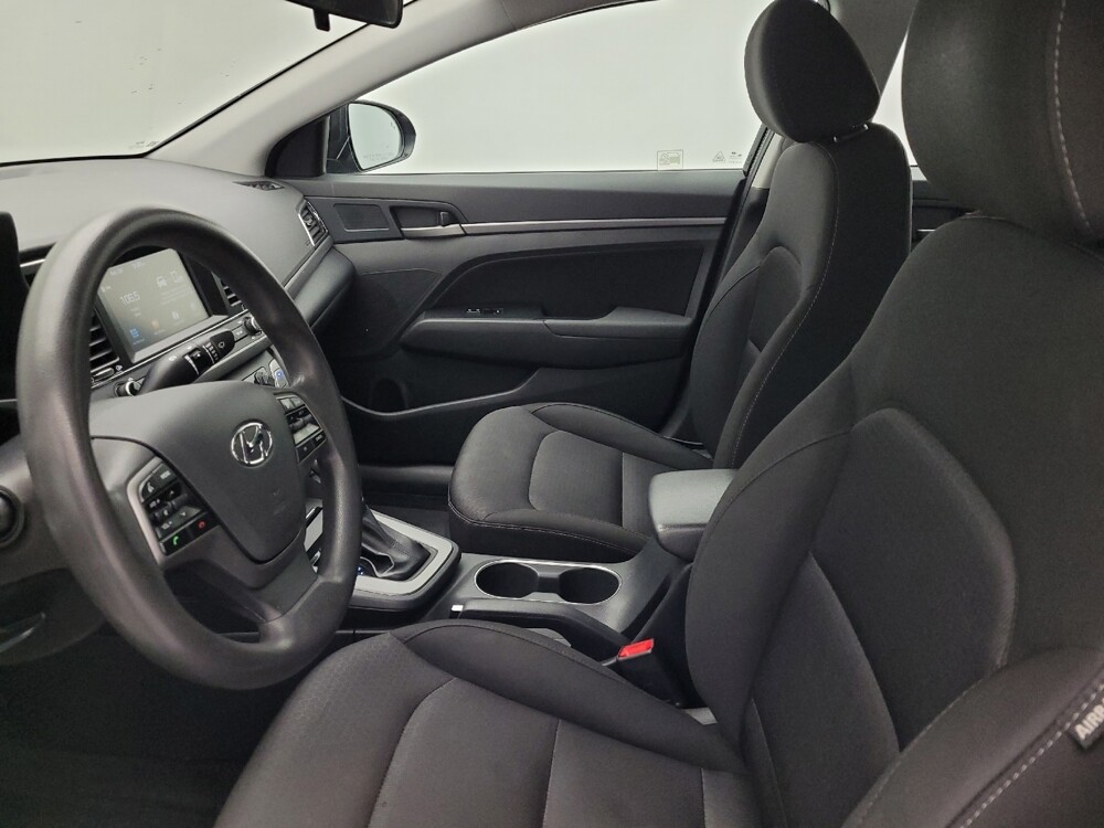 2018 Hyundai Elantra in Columbia, SC 29210 - 18112878 17