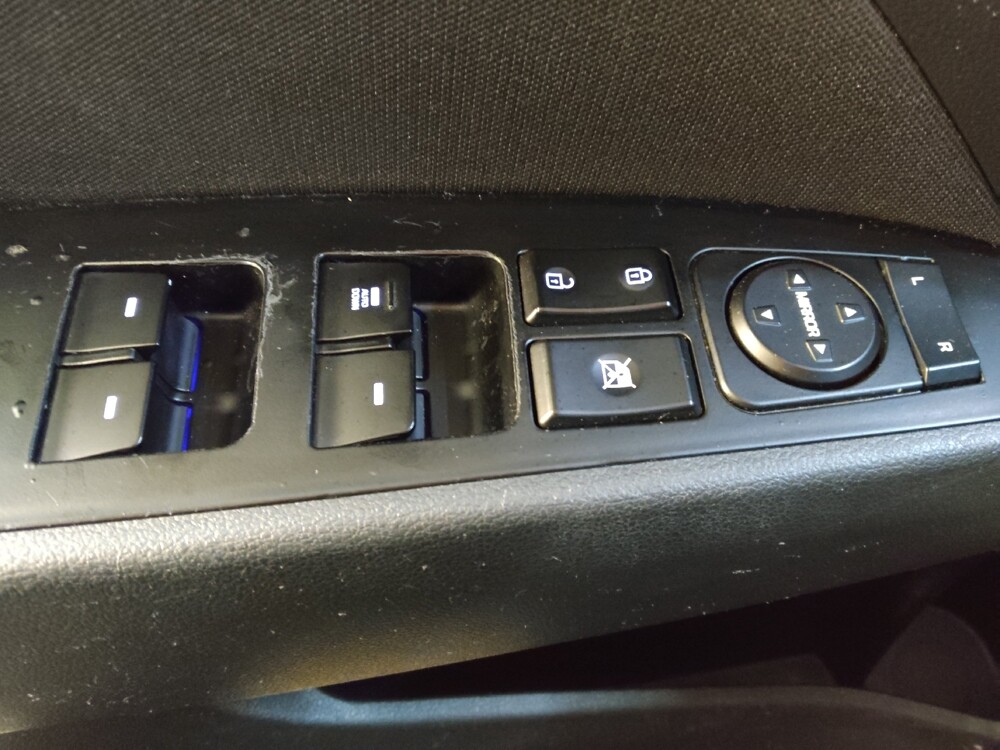 2018 Hyundai Elantra in Columbia, SC 29210 - 18112878 27