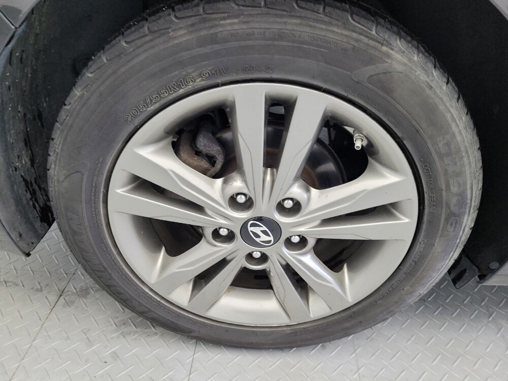 2018 Hyundai Elantra in Columbia, SC 29210 - 18112878 31