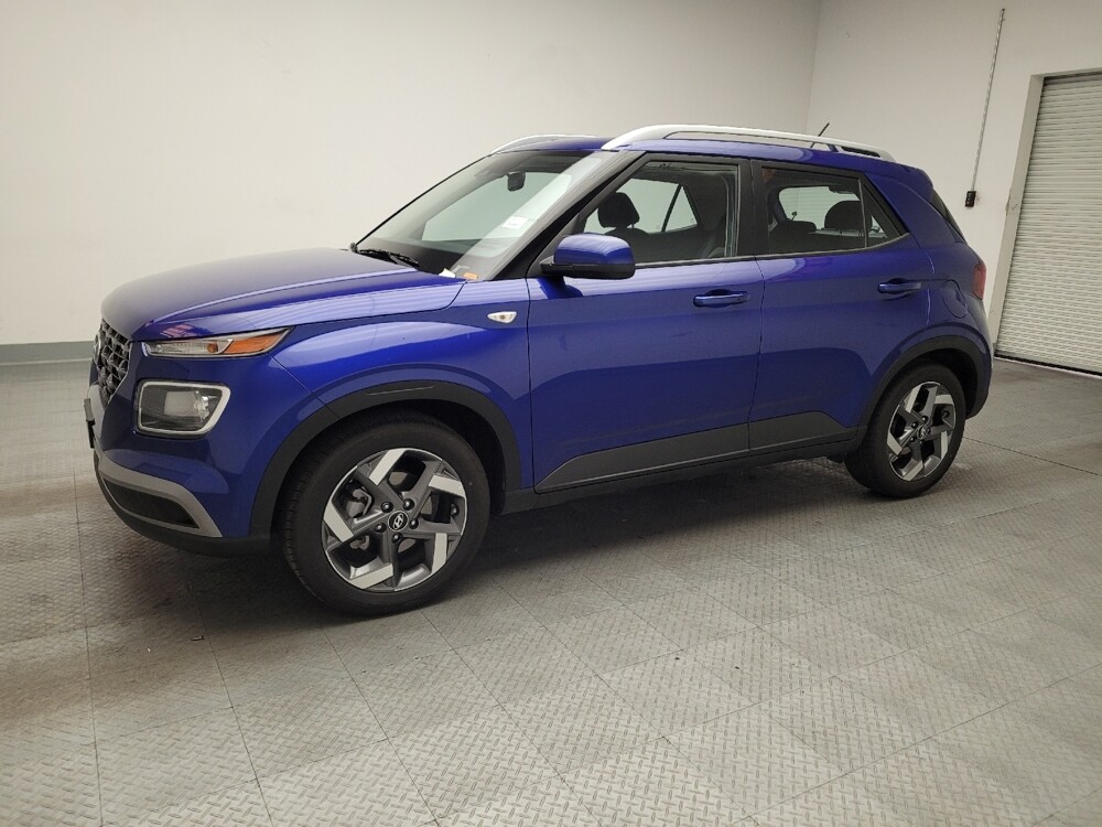 2025 Hyundai Venue in Riverside, CA 92504 - 18112884 2