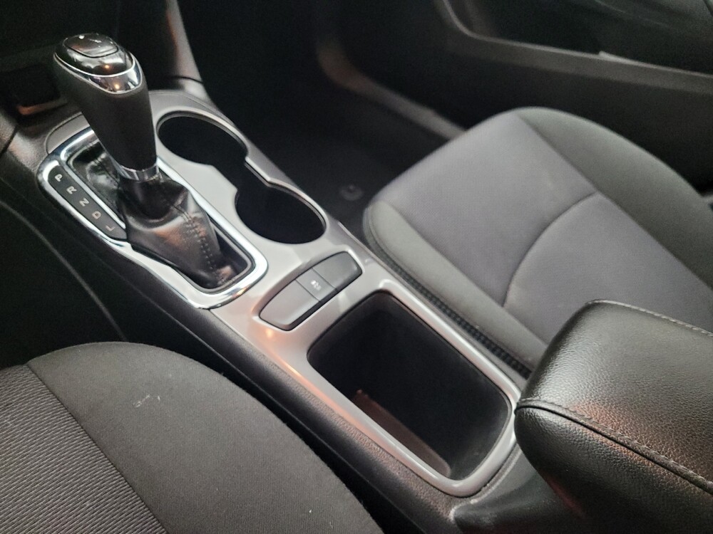 2017 Chevrolet Cruze in Antioch, TN 37013 - 18112885 26