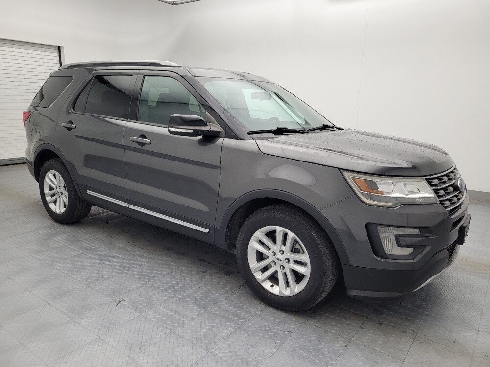 2017 Ford Explorer in Fayetteville, NC 28304 - 18112891 11