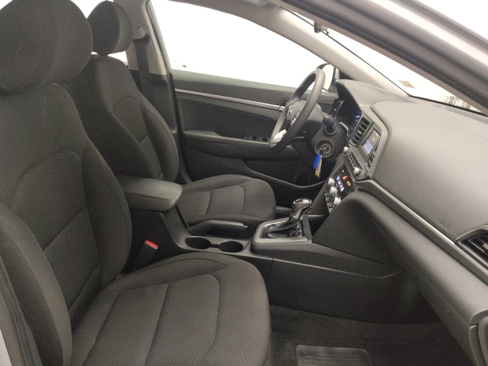 2020 Hyundai Elantra in Morrow, GA 30260 - 18112894 21