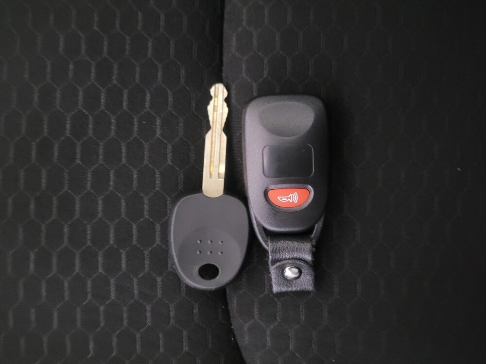 2020 Hyundai Elantra in Morrow, GA 30260 - 18112894 32