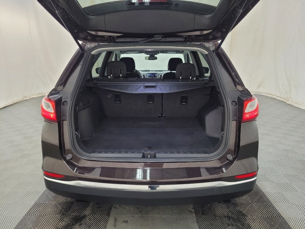 2020 Chevrolet Equinox in Pittsburgh, PA 15236 - 18112896 29