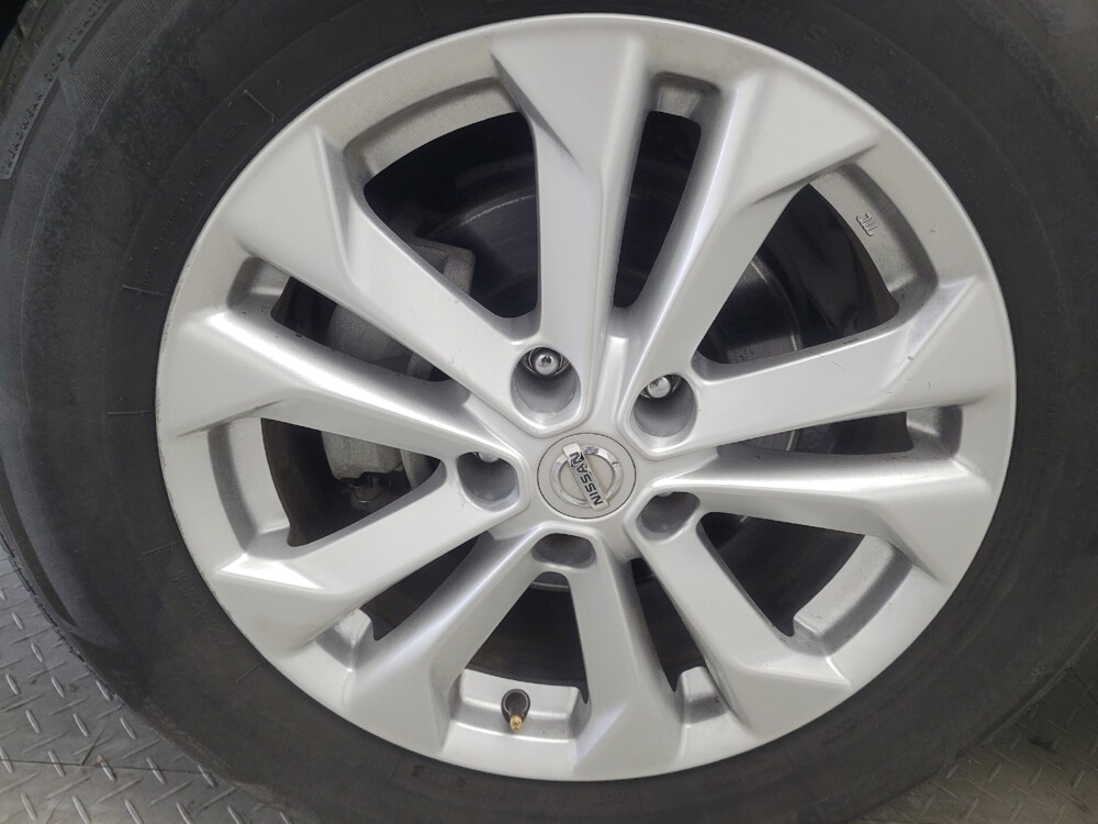 2016 Nissan Rogue in Knoxville, TN 37923 - 18112908 31