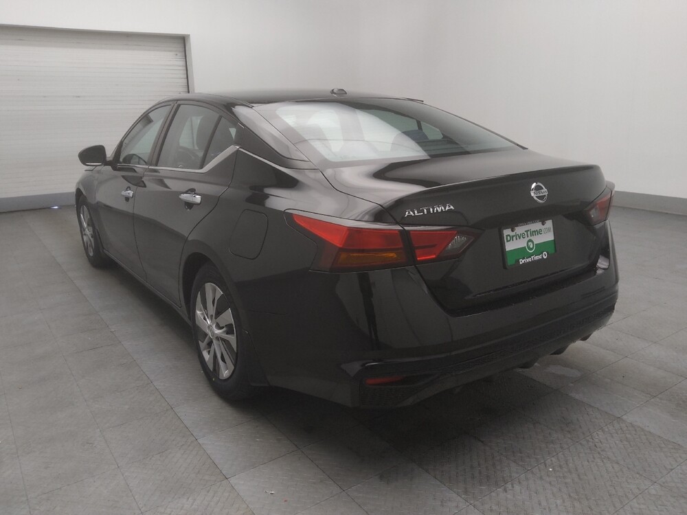 2020 Nissan Altima in Union City, GA 30291 - 18112912 5