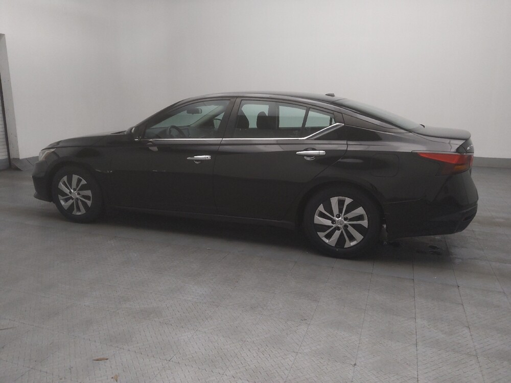 2020 Nissan Altima in Union City, GA 30291 - 18112912 3