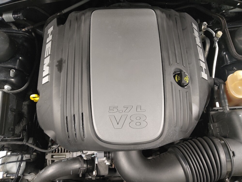 2018 Chrysler 300 in Conyers, GA 30094 - 18112914 30