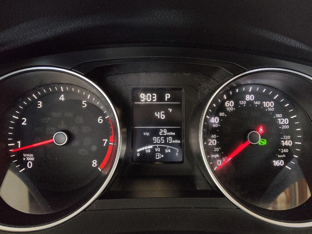 2015 Volkswagen Jetta in Union City, GA 30291 - 18112915 23