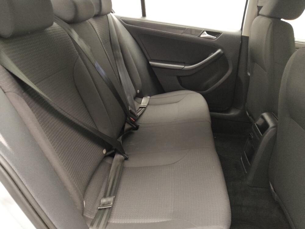 2015 Volkswagen Jetta in Union City, GA 30291 - 18112915 19