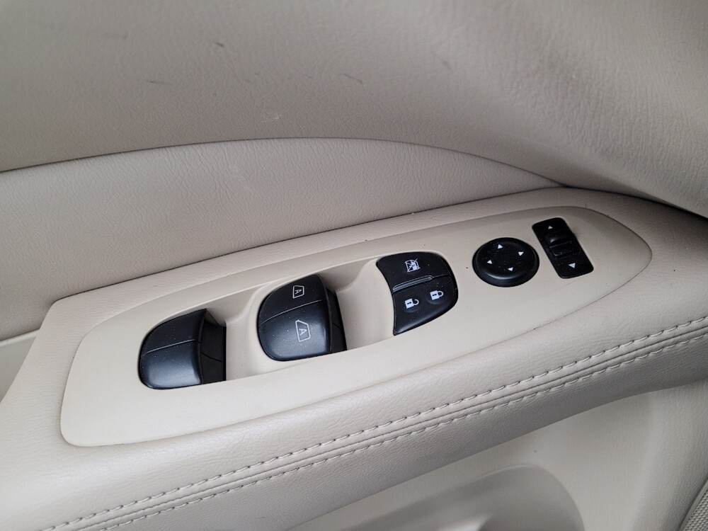 2015 Nissan Pathfinder in Memphis, TN 38115 - 18112920 27