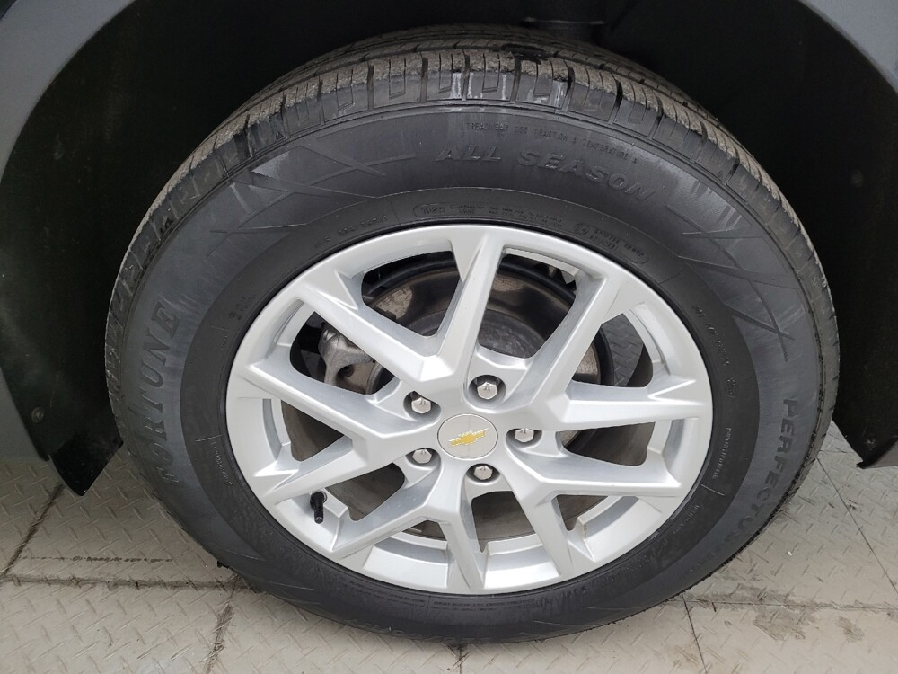 2022 Chevrolet Equinox in Cincinnati, OH 45255 - 18112921 31