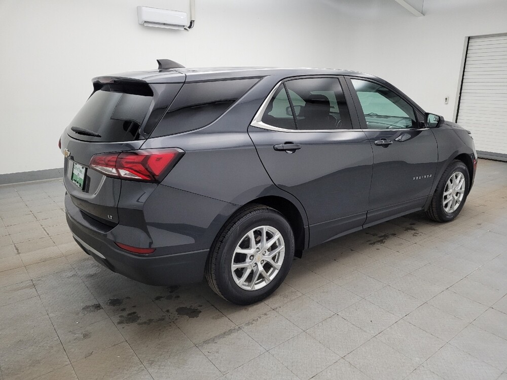 2022 Chevrolet Equinox in Cincinnati, OH 45255 - 18112921 10