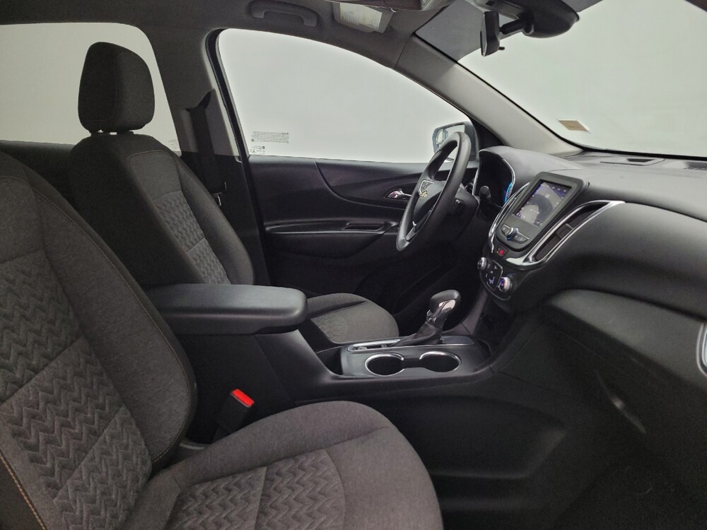 2022 Chevrolet Equinox in Cincinnati, OH 45255 - 18112921 21