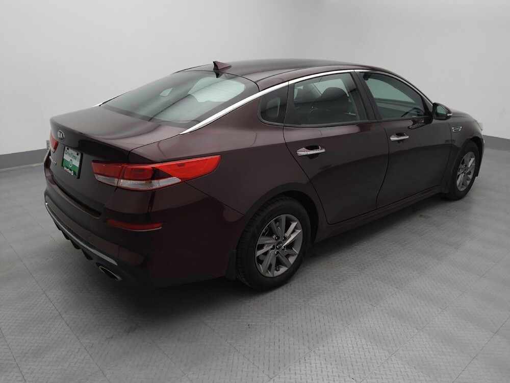 2019 Kia Optima in Independence, MO 64055 - 18112929 10