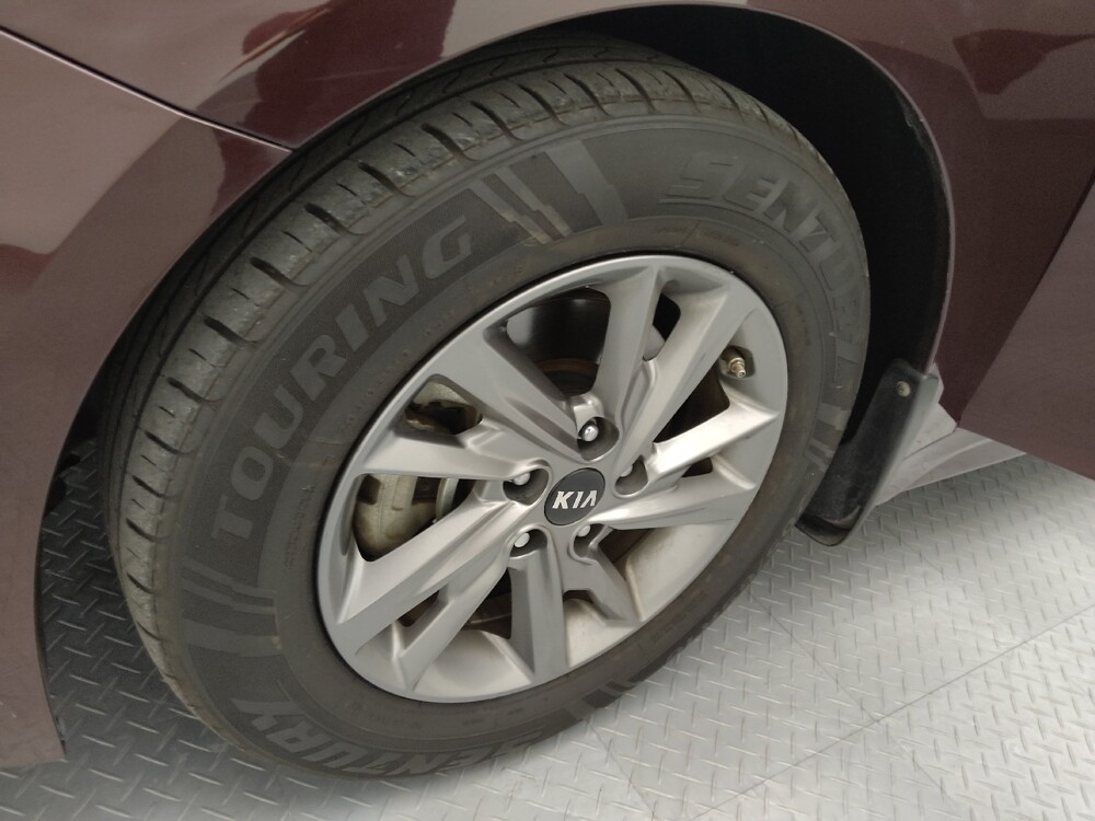 2019 Kia Optima in Independence, MO 64055 - 18112929 31