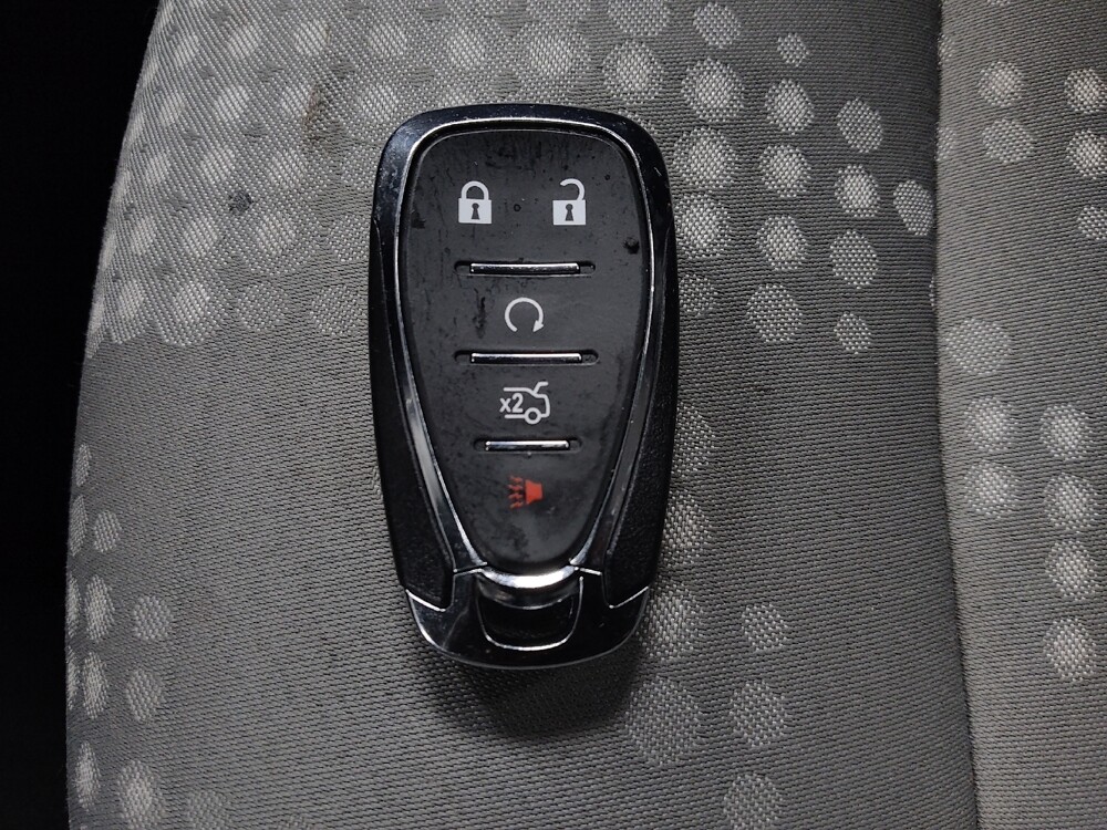 2019 Chevrolet Sonic in Chattanooga, TN 37421 - 18112930 32