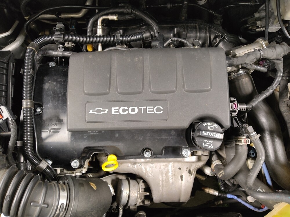 2019 Chevrolet Sonic in Chattanooga, TN 37421 - 18112930 30