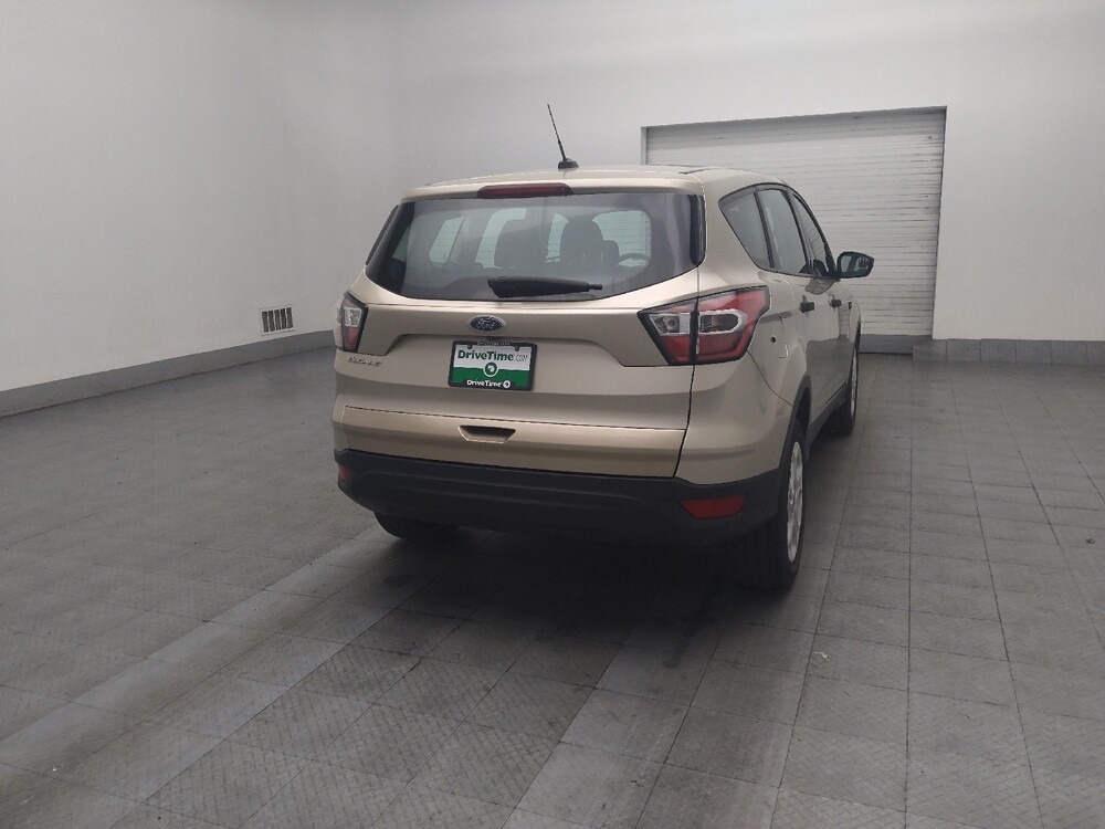 2017 Ford Escape in Union City, GA 30291 - 18112932 9