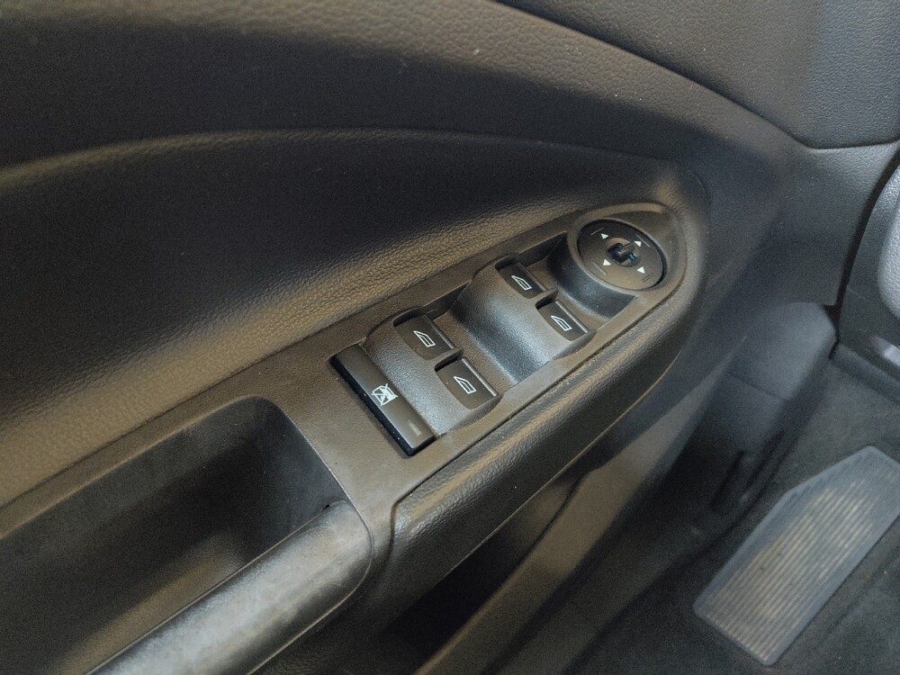 2017 Ford Escape in Union City, GA 30291 - 18112932 27