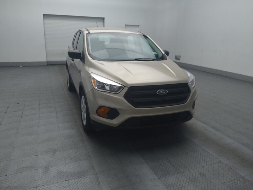 2017 Ford Escape in Union City, GA 30291 - 18112932 13