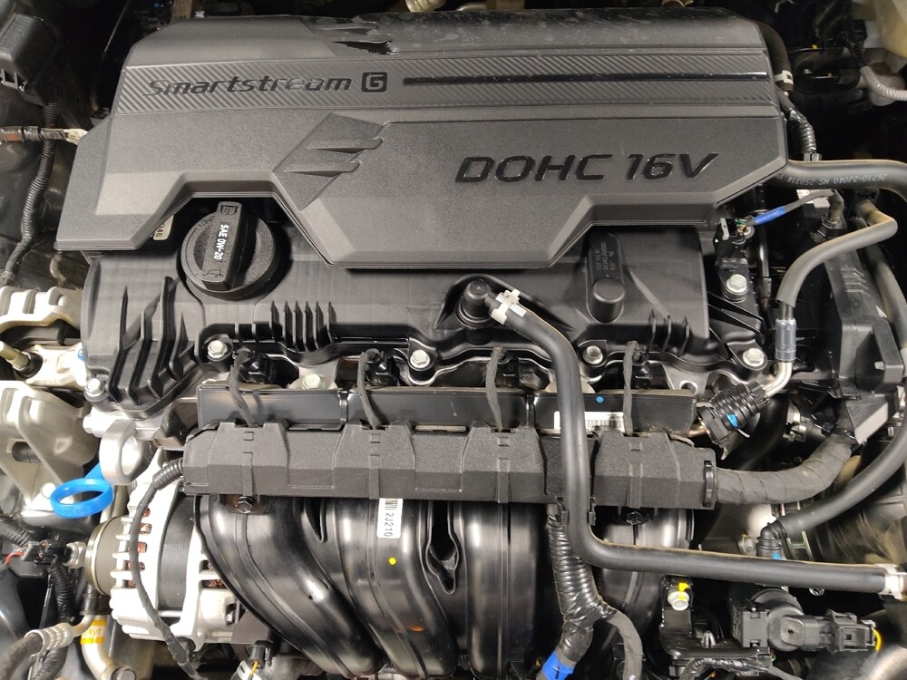 2025 Hyundai Elantra in Union City, GA 30291 - 18112933 30