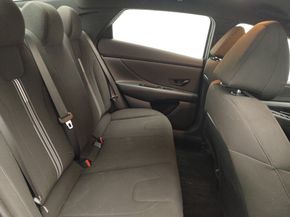 2025 Hyundai Elantra in Union City, GA 30291 - 18112933 19