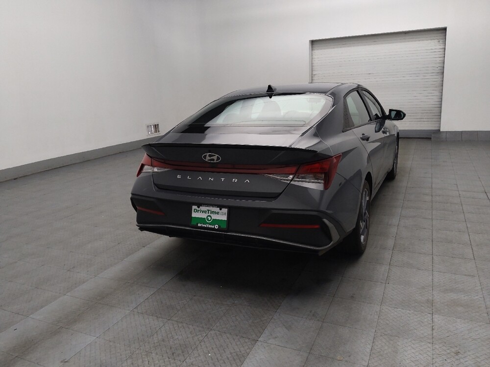 2025 Hyundai Elantra in Union City, GA 30291 - 18112933 9