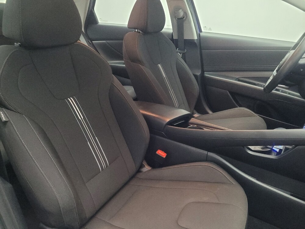 2025 Hyundai Elantra in Augusta, GA 30907 - 18112936 21